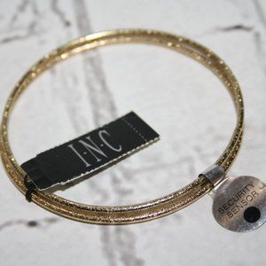 NWT INC Gold bangle bracelet set